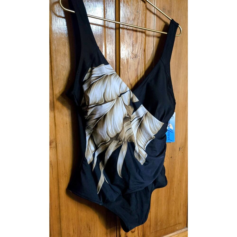 Womens One Piece Swimsuit Slimming Wrap Front Elegant Black Bathing Suit Sz 24W - Picture 2 of 8